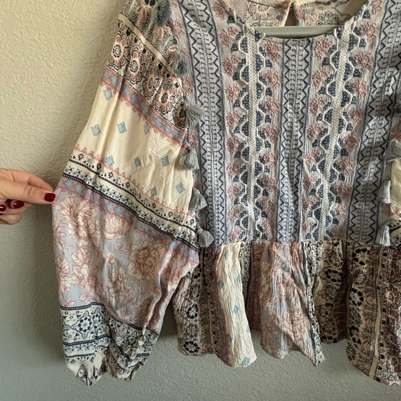 American Eagle Bohemian Print Long Sleeve Top - Picture 3 of 5
